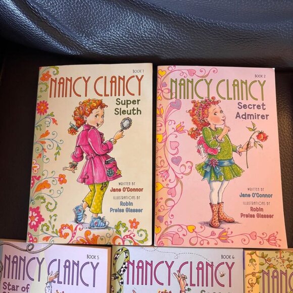 Nancy Clancy Soft Cover Novels 1,2, 4-7 - Picture 2 of 8